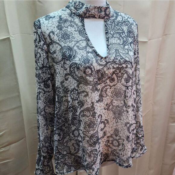 Harlowe & Graham Pale Purple High Neck Keyhole Blouse Size Small - Picture 3 of 10